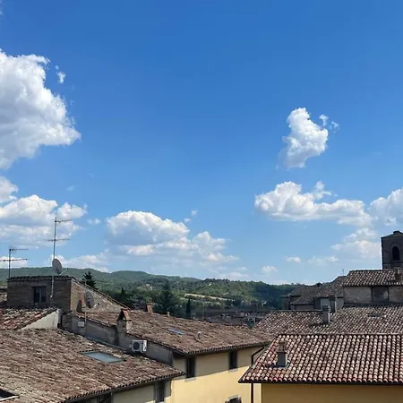 Palazzo Fucci - Piazza Dell'incontro N 1